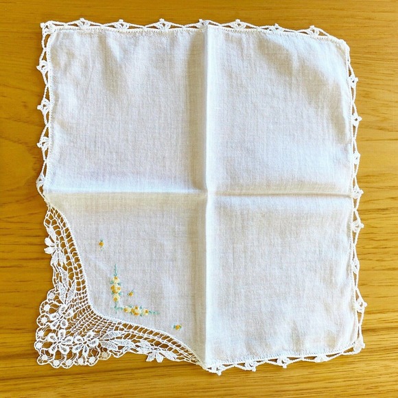 Vintage Handkerchief Hanky Embroidered Flowers Tatting Crochet Edge Linen 9.5" - Picture 2 of 8